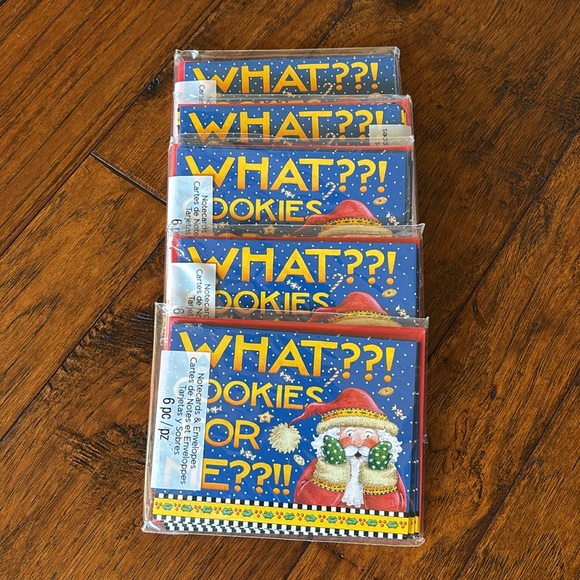 A great assortment of Christmas note cards and envelopes and notepads.  NWT - Picture 3 of 10